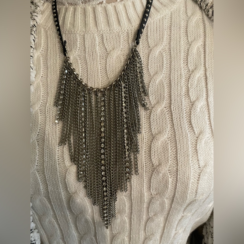Cascade necklace